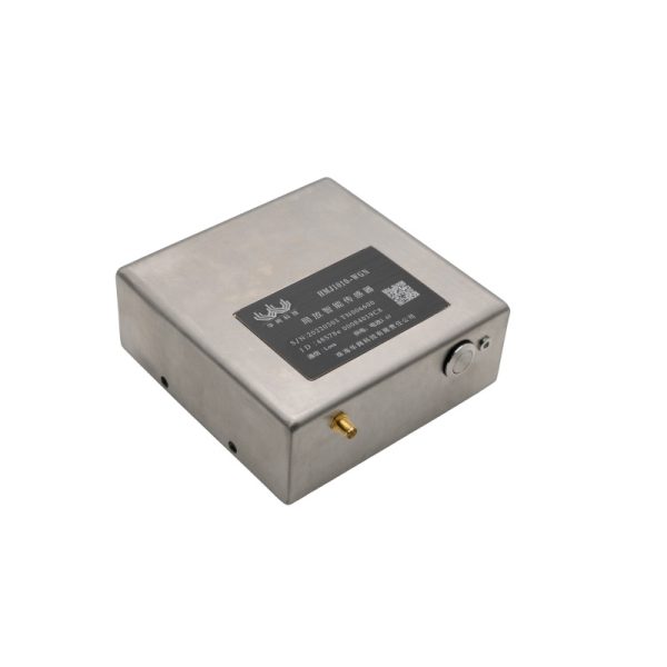 Built-in UHF Partial Discharge Sensor
