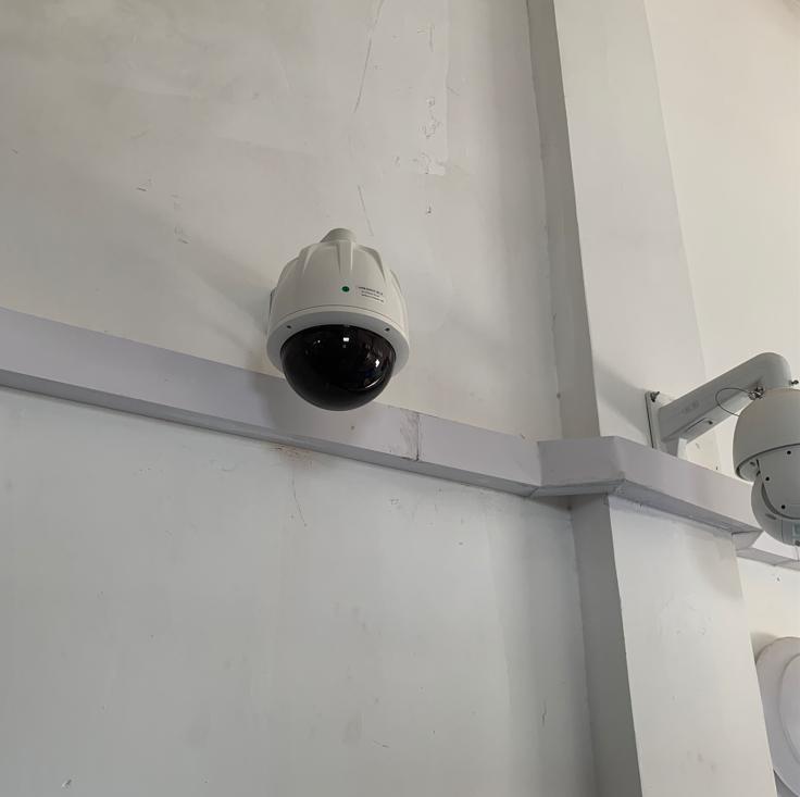 Space-Mounted UHF Sensor for Switchgear Partial Discharge Monitoring